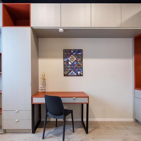 Youston Self Check-In Coliving วิลนีอุส ภายนอก รูปภาพ
