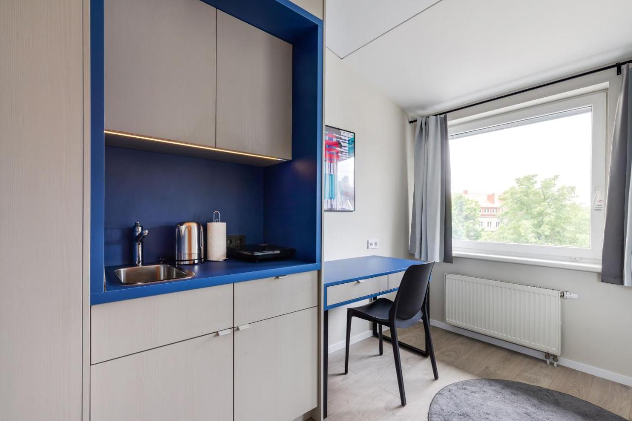 Youston Self Check-In Coliving วิลนีอุส ภายนอก รูปภาพ